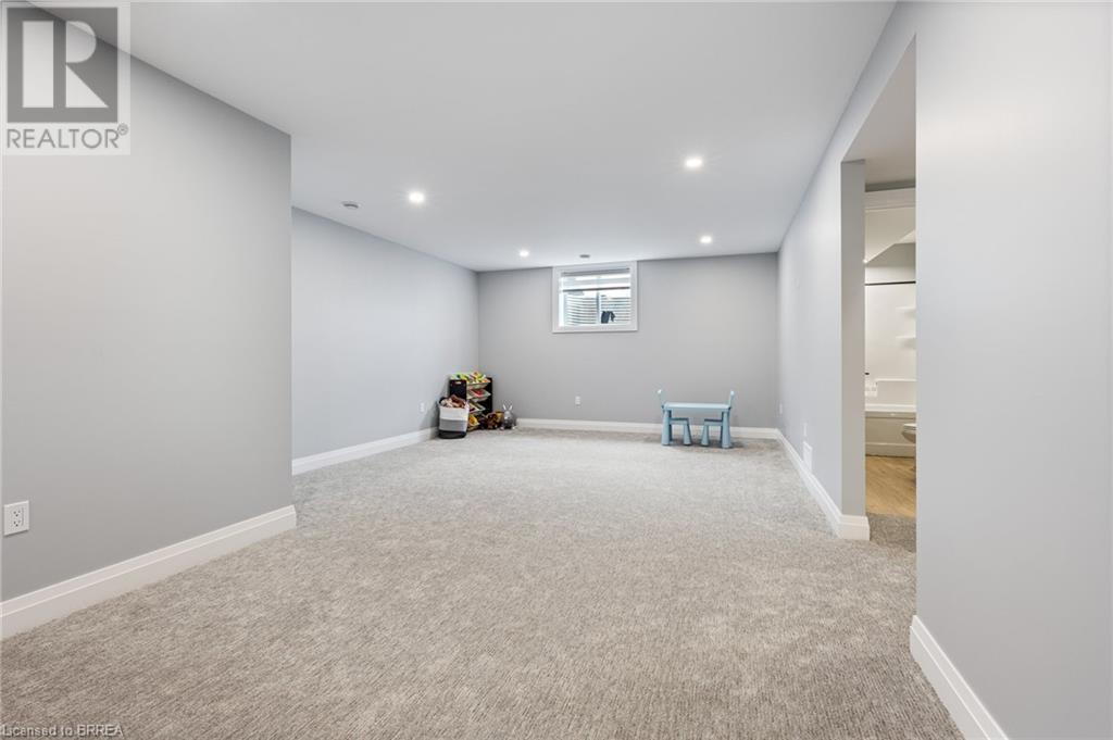 3 SYCAMORE Drive