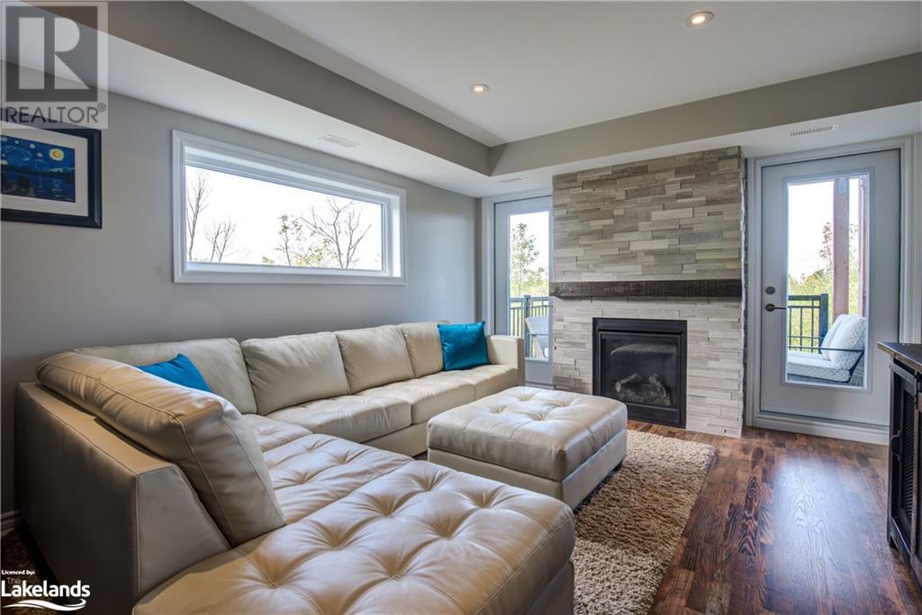 6 ANCHORAGE Crescent Unit# 201