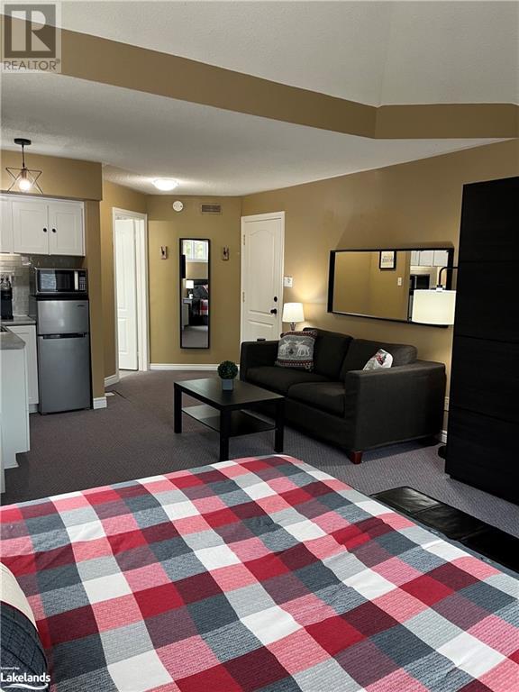 34 DAWSON Drive Unit# 825