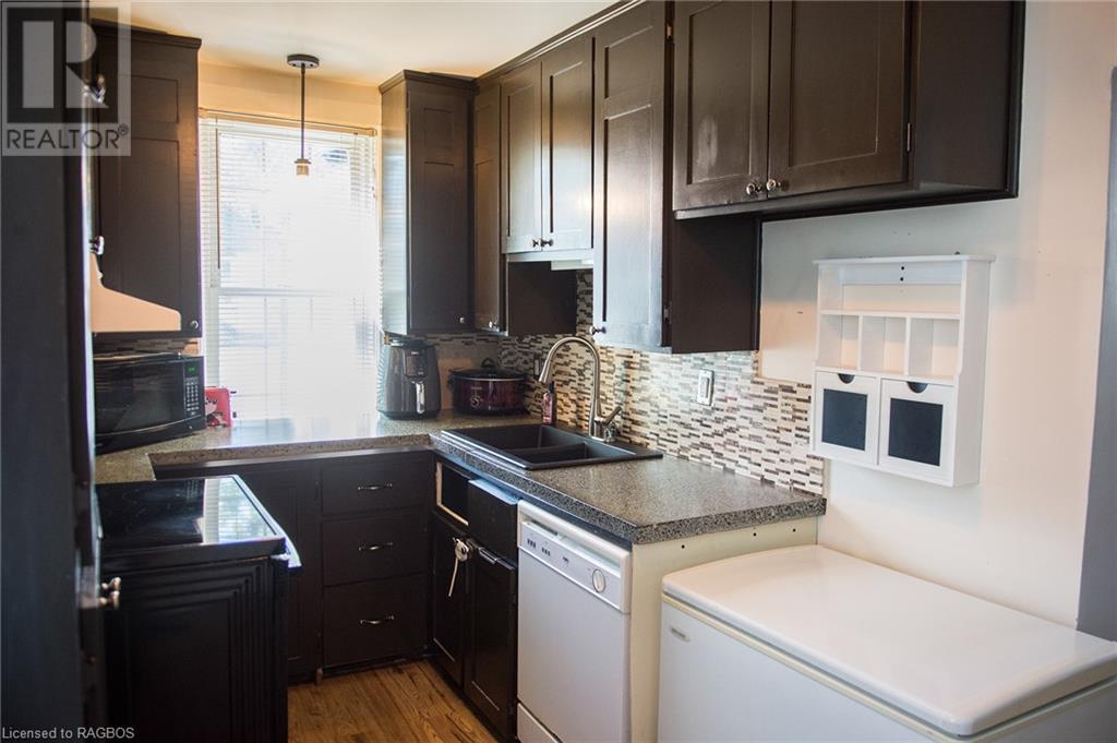 656 7TH STREET A E