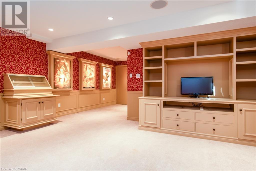 723 CEDAR BEND Drive