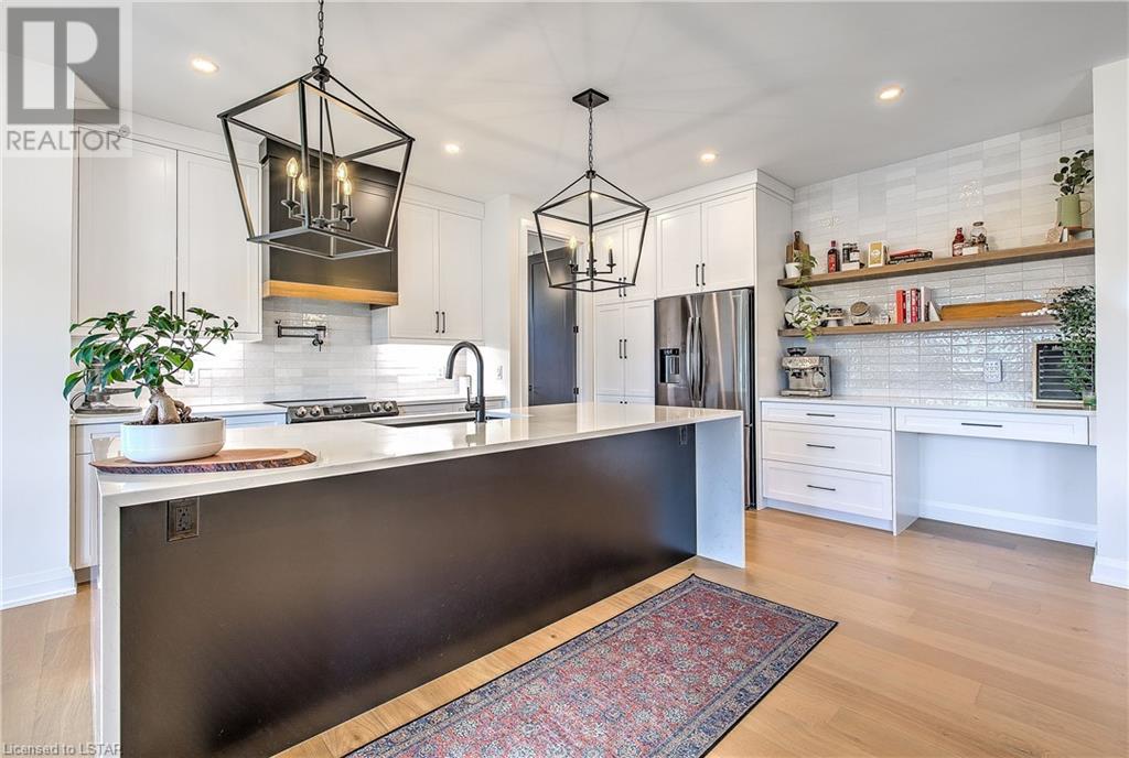 7147 SILVER CREEK Circle