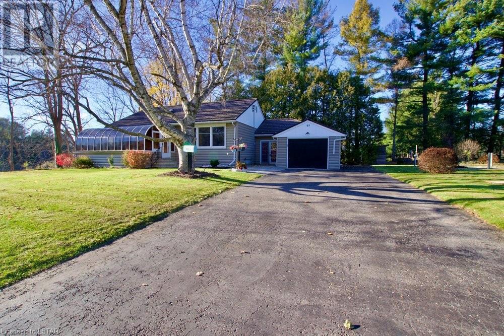 65 CLARK Road E