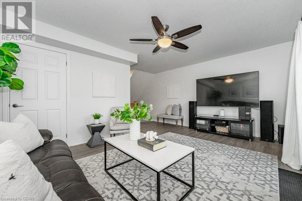 610 WOODLAWN Road E Unit# B