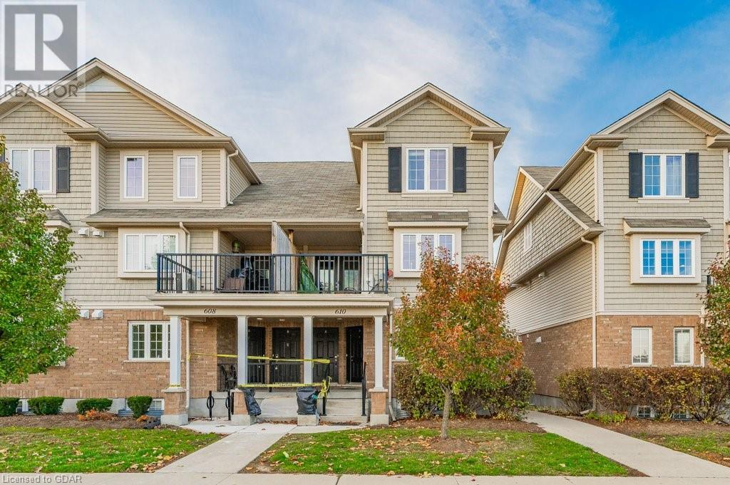 610 WOODLAWN Road E Unit# B