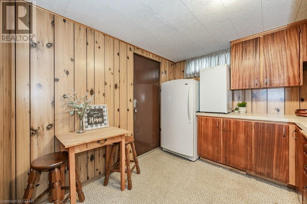 24 EASTVIEW Road