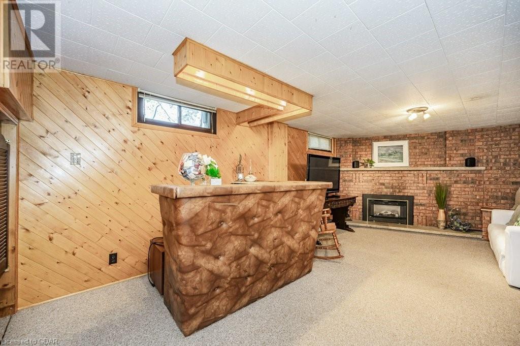 24 EASTVIEW Road