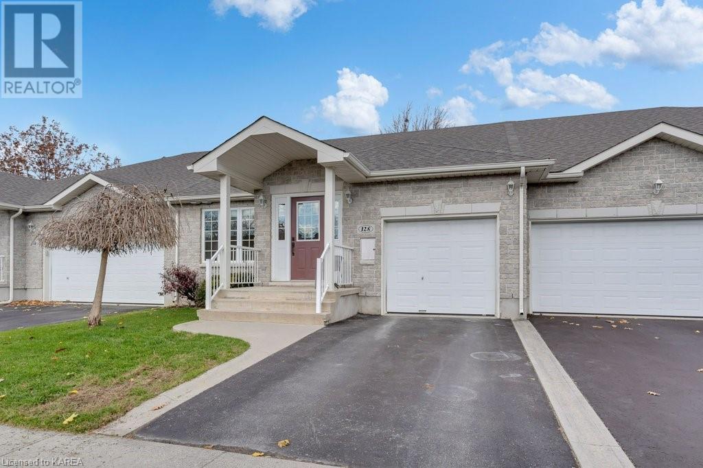 128 ELLESMEER Avenue