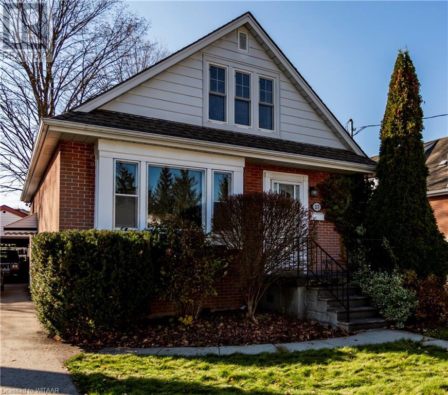217 SYDENHAM Street