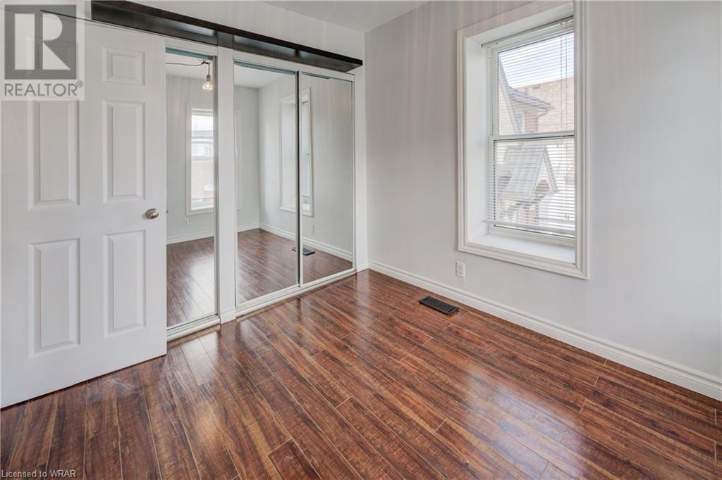 163 LANCASTER Street E