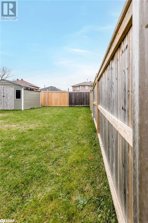 29 RAYMOND Crescent