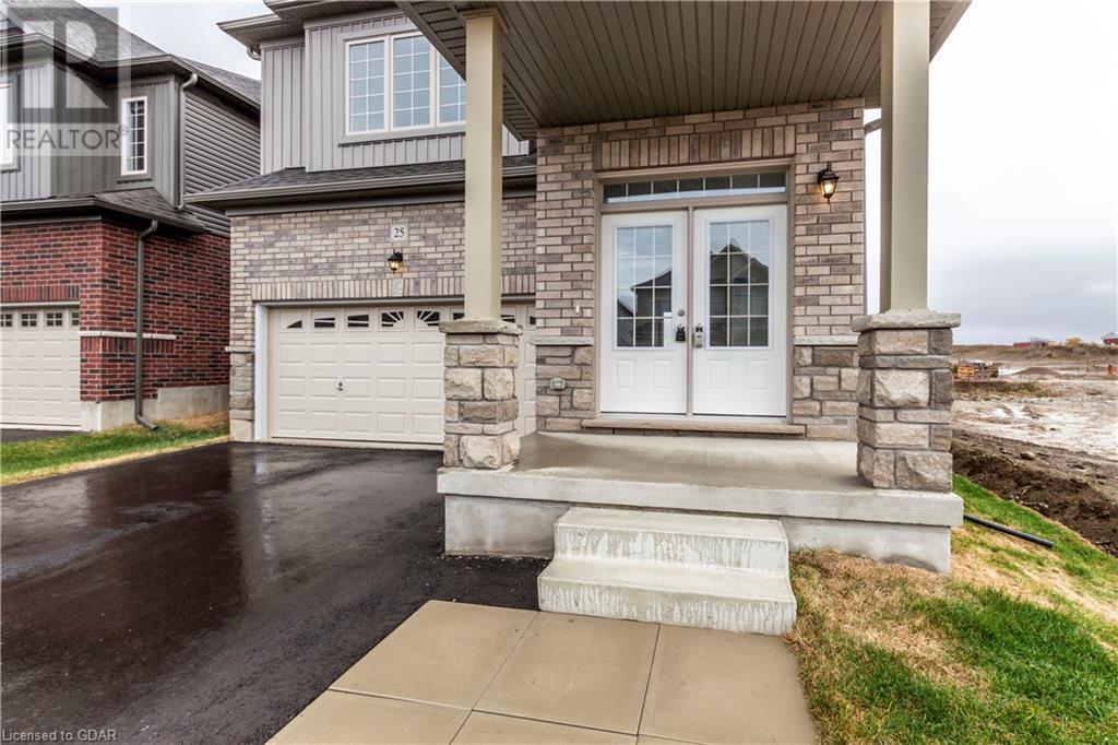 25 HENRY MARACLE Street