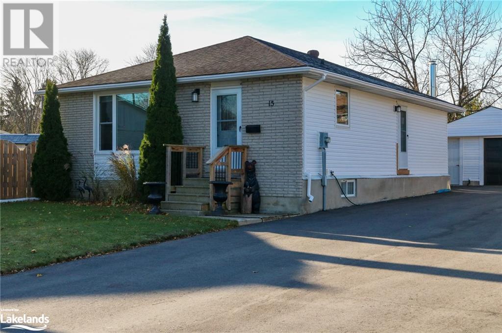 15 BRANIFF Court