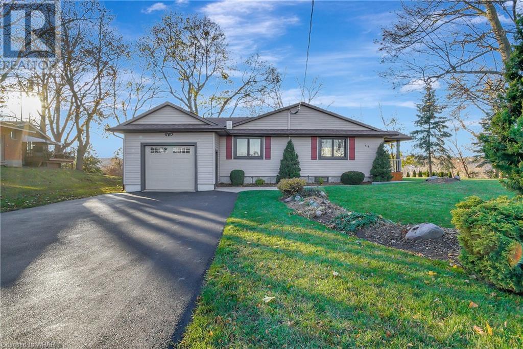318 RIVERBANK Drive