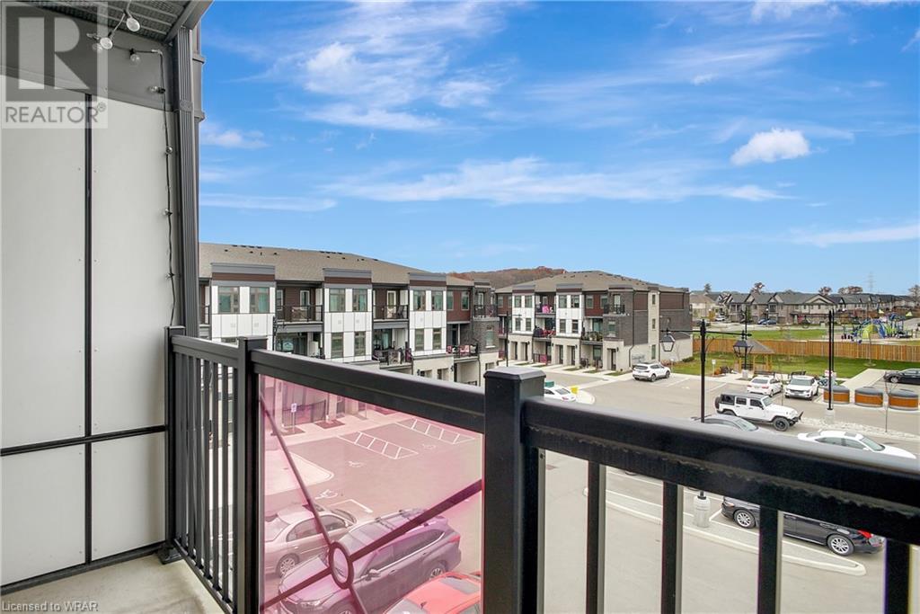 155 THOMAS SLEE Drive Unit# 3E