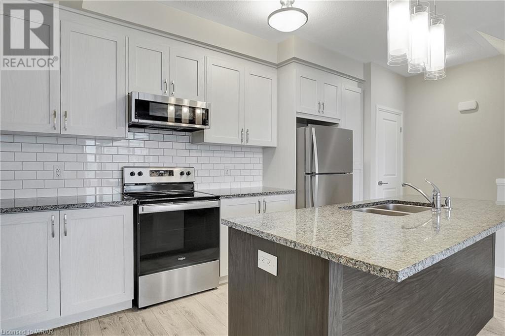 155 THOMAS SLEE Drive Unit# 3E