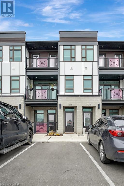 155 THOMAS SLEE Drive Unit# 3E