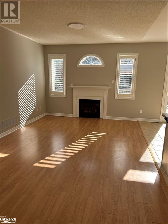 5 ORIOLE Crescent