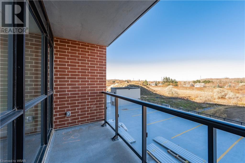 460 COLUMBIA Street W Unit# 921