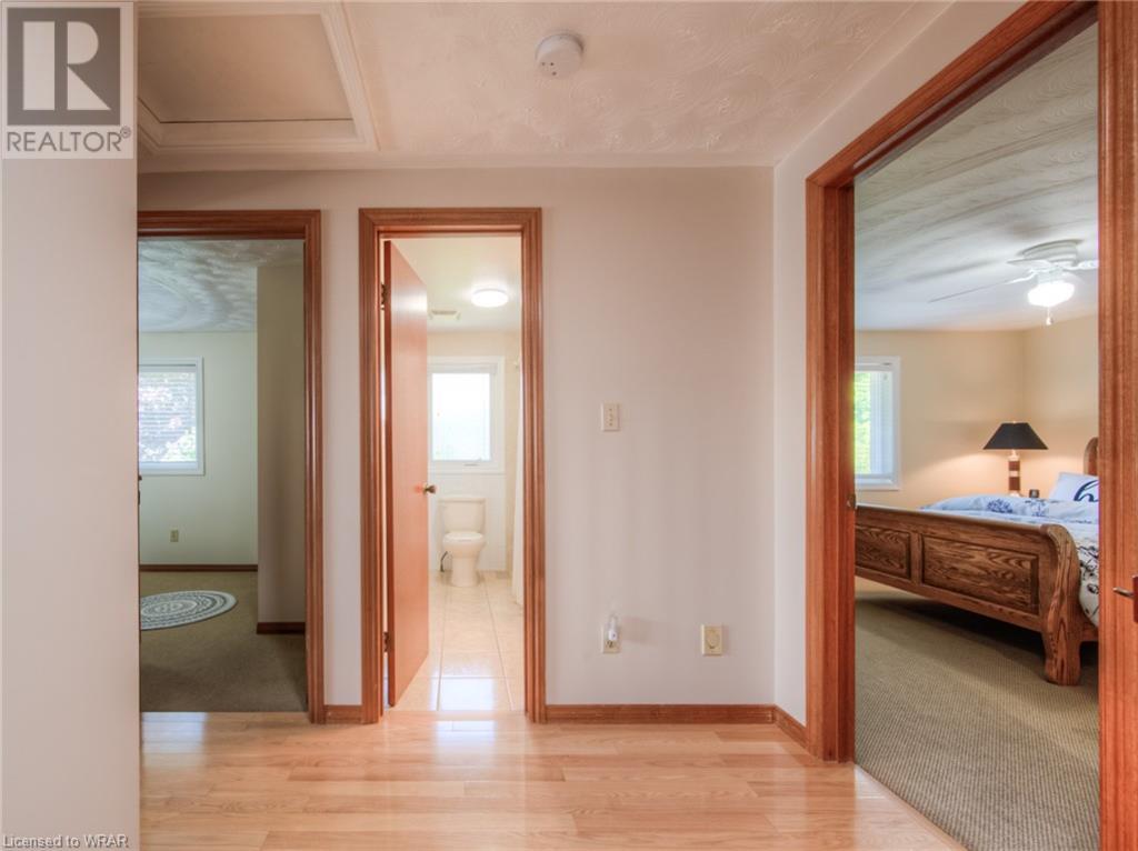 400 STRAWBERRY Crescent