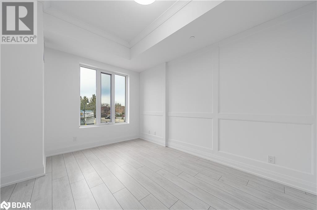 1 HUME Street Unit# 220