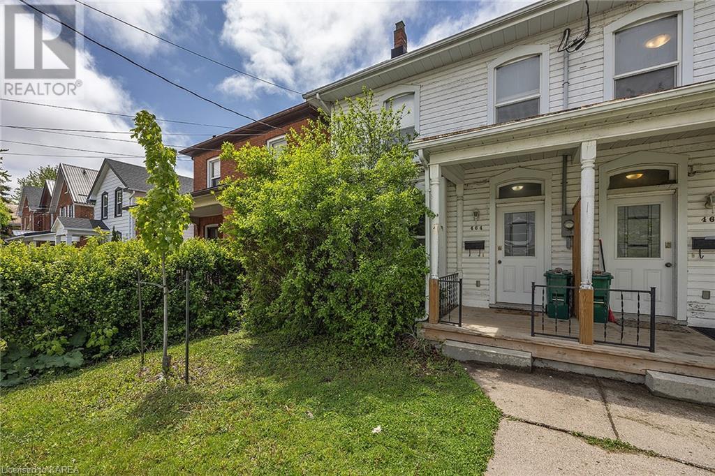 464 ALBERT Street