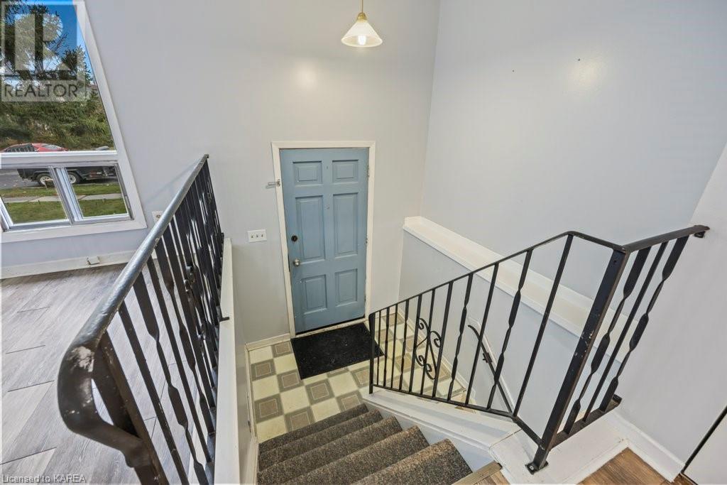 747 GROUSE Crescent