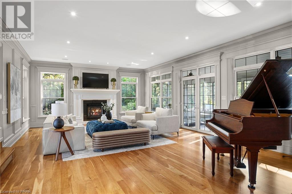 34 FALLBROOK Lane