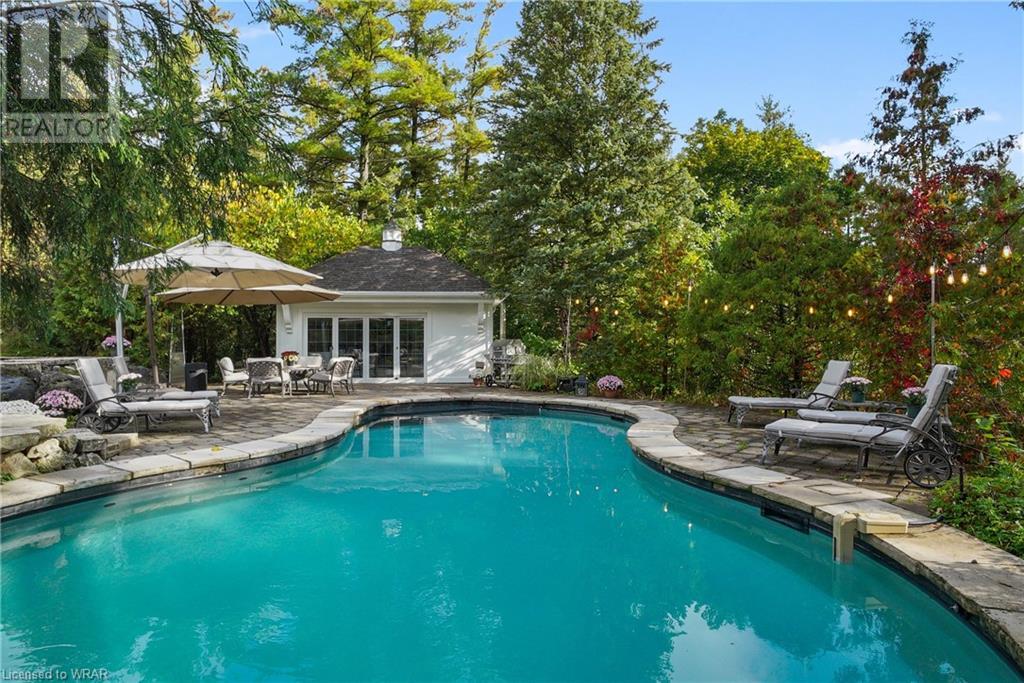34 FALLBROOK Lane