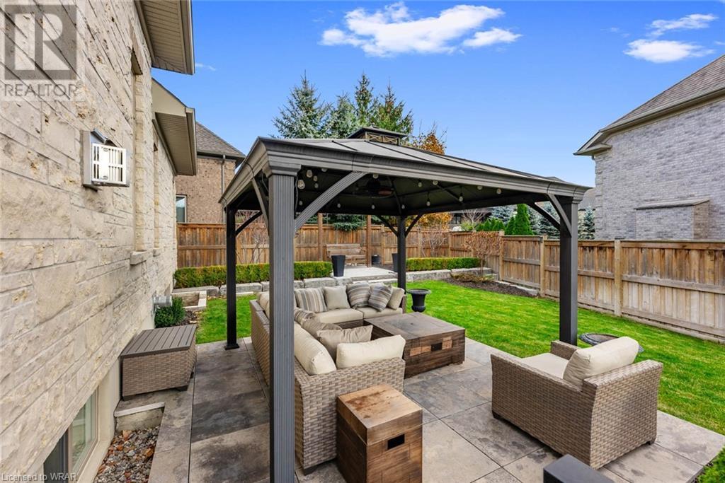490 DEER RIDGE Drive