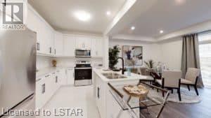 973 DEVERON Crescent