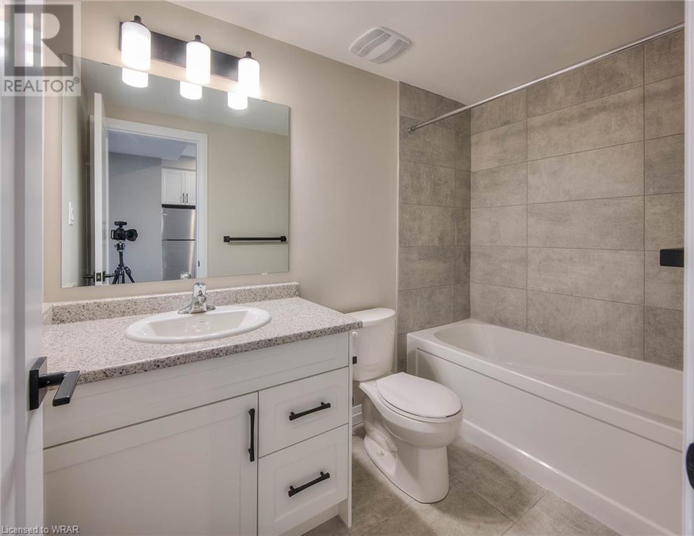 689 MYERS Road Unit# 4