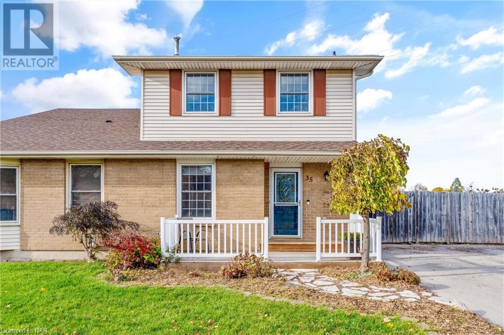 35 AUTUMN Place