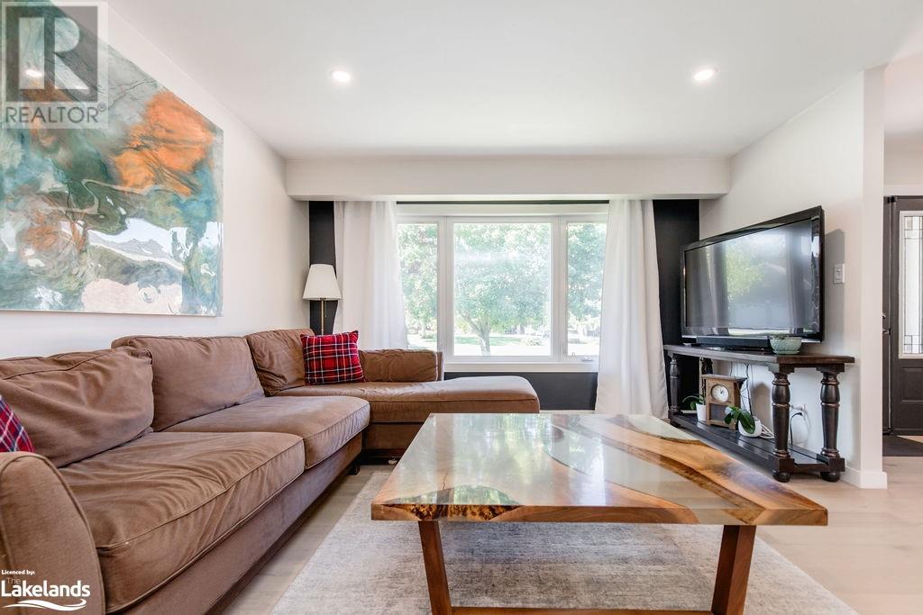 127 WASAGA SANDS Drive