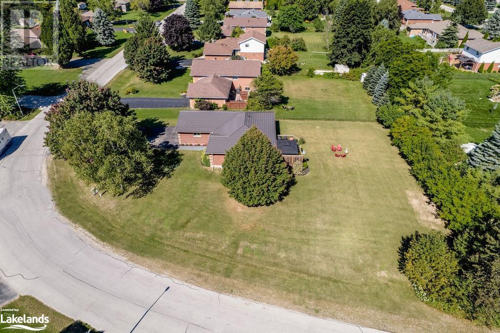 127 WASAGA SANDS Drive