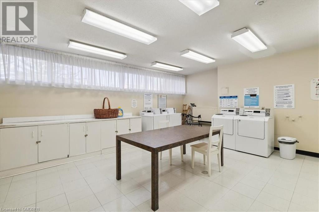 2055 UPPER MIDDLE Road Unit# 1707