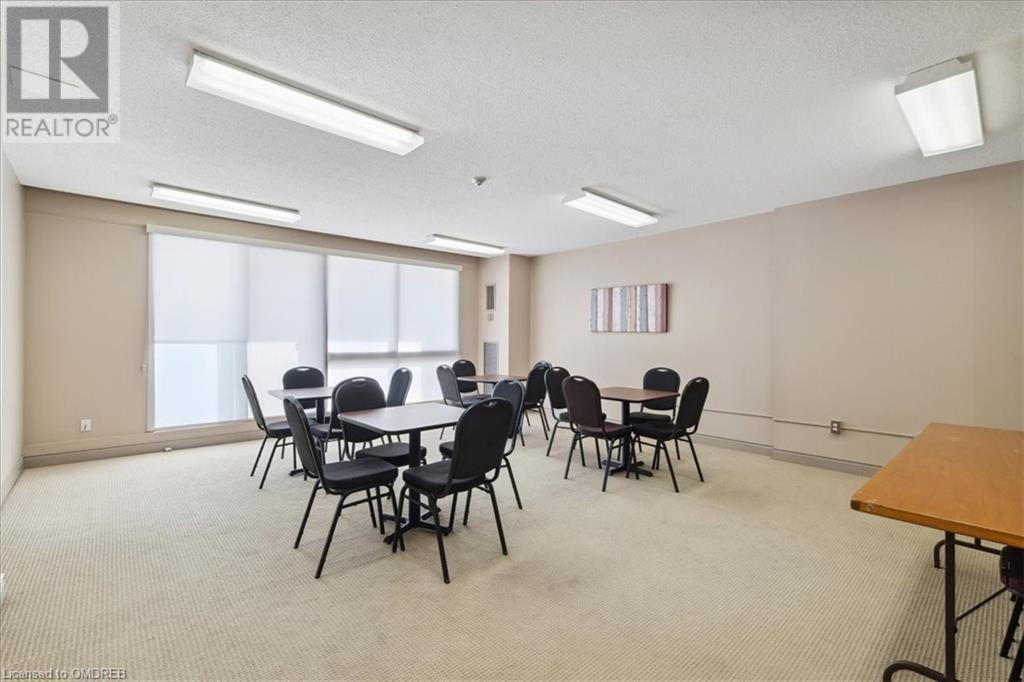 2055 UPPER MIDDLE Road Unit# 1707
