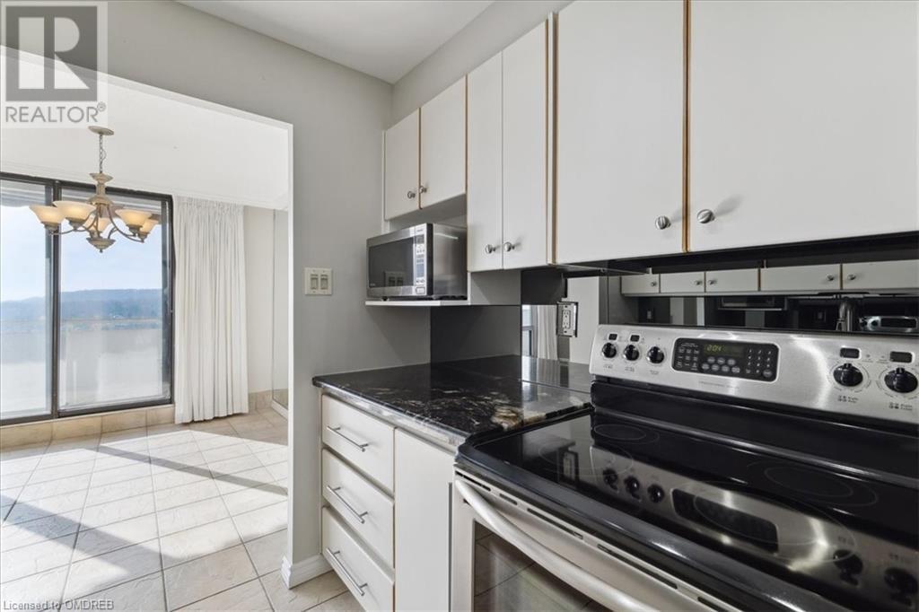 2055 UPPER MIDDLE Road Unit# 1707