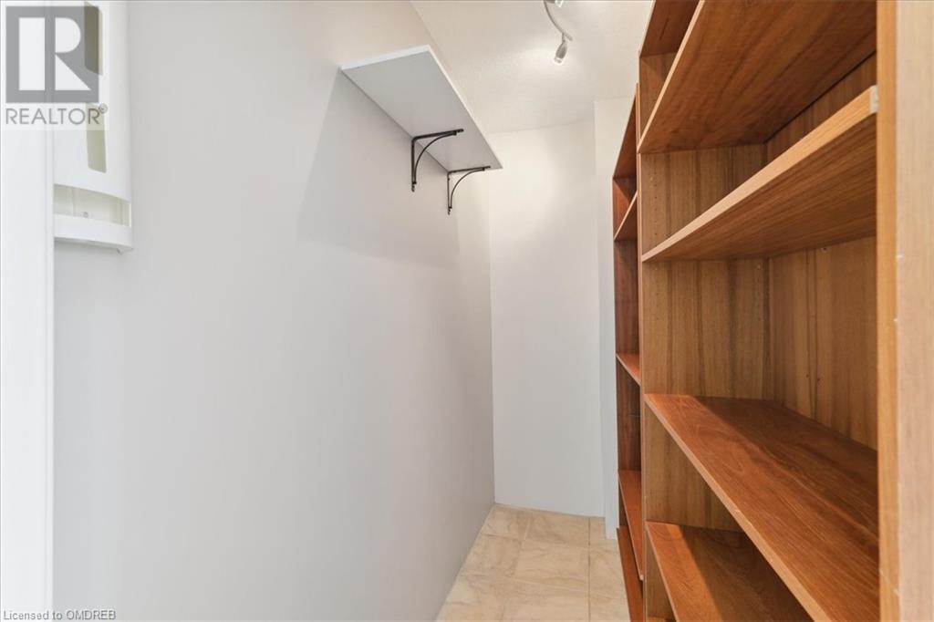 2055 UPPER MIDDLE Road Unit# 1707