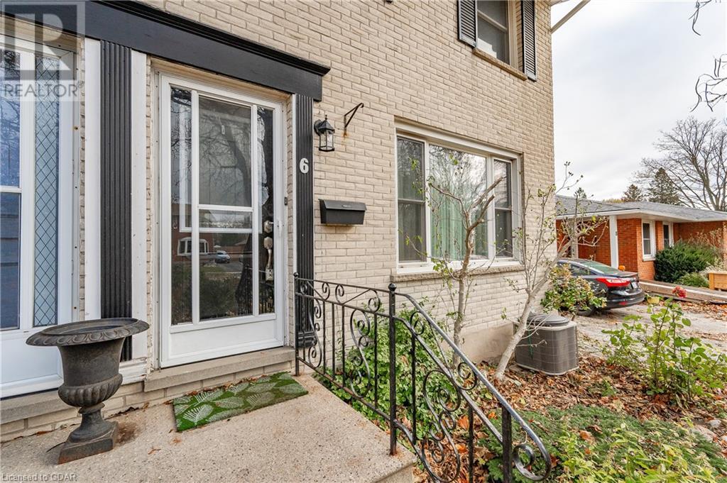 6 WINDERMERE Court