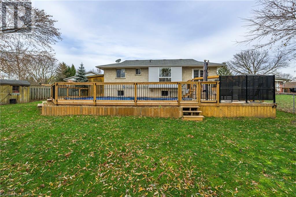 3 ROSS Court