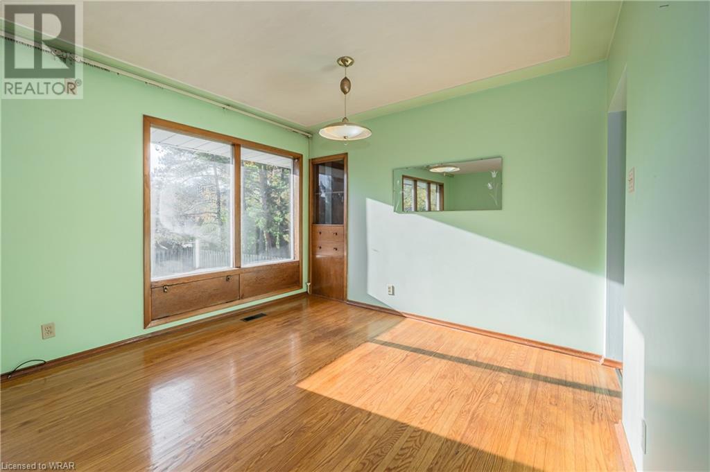 85 GRAYSTONE Avenue