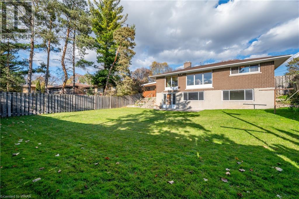 85 GRAYSTONE Avenue