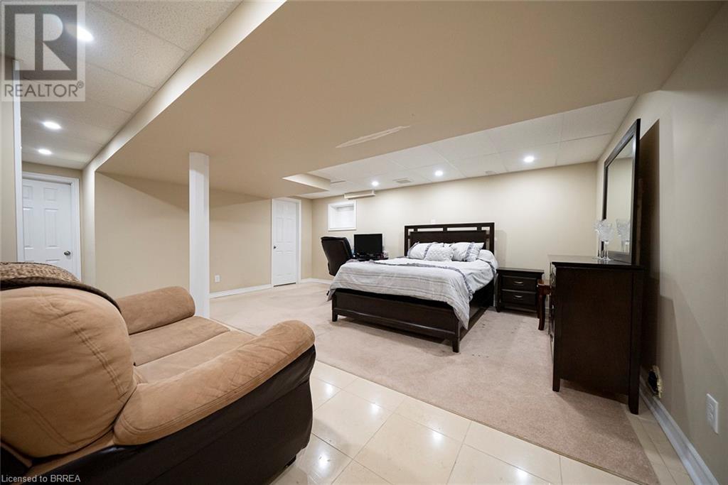 306 BLACKBURN Drive