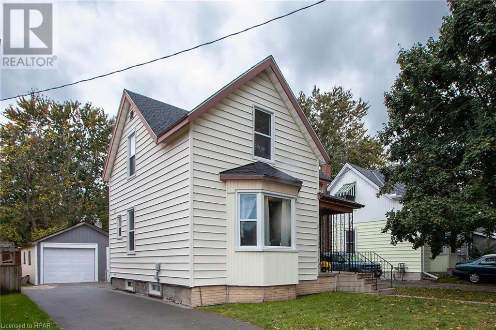 80 STRACHAN Street