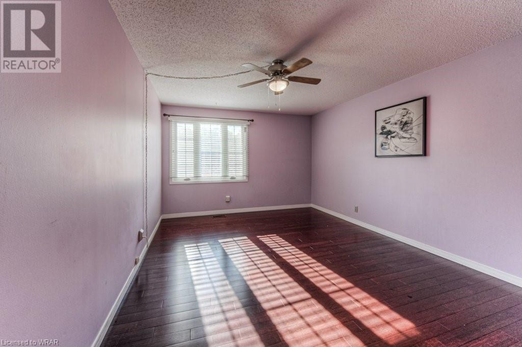 214 KINGSWOOD Drive Unit# 8