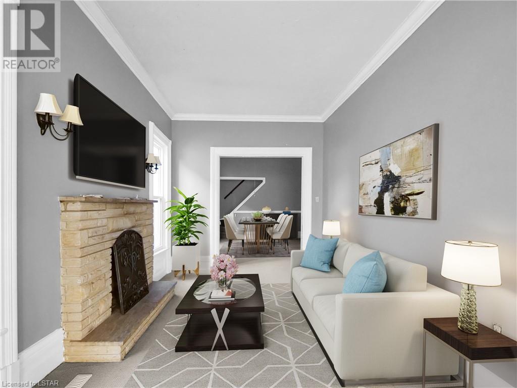 89 GLADSTONE Avenue