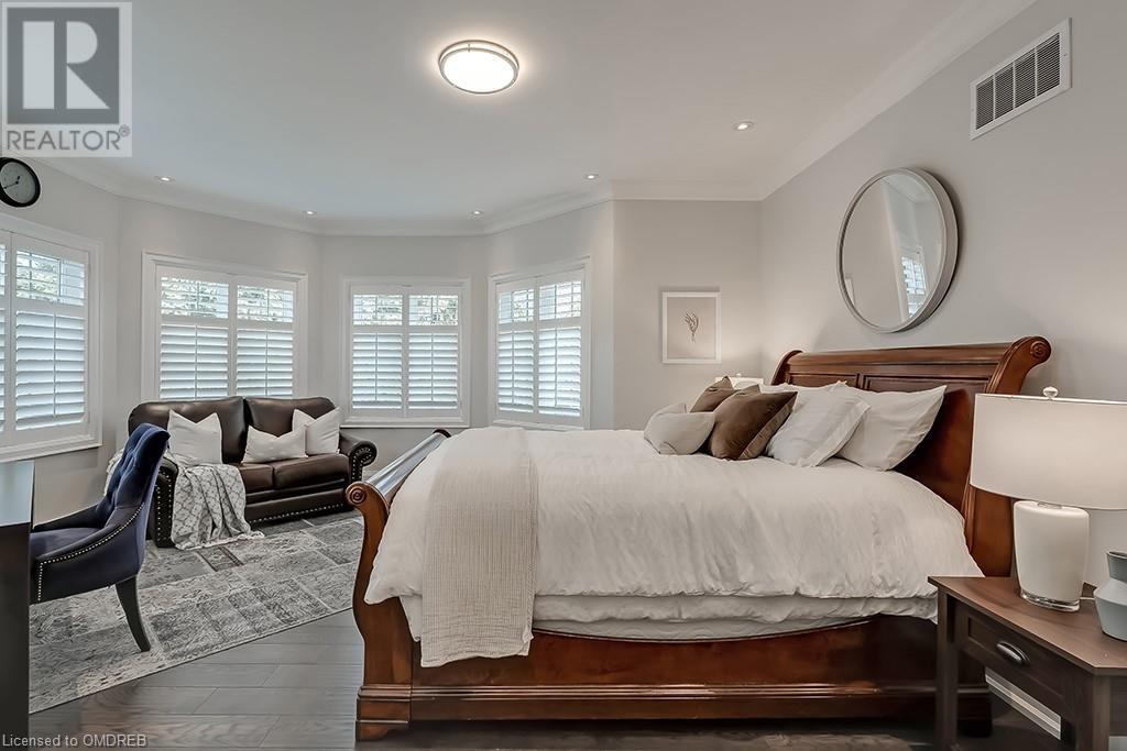 458 SANDMERE Place