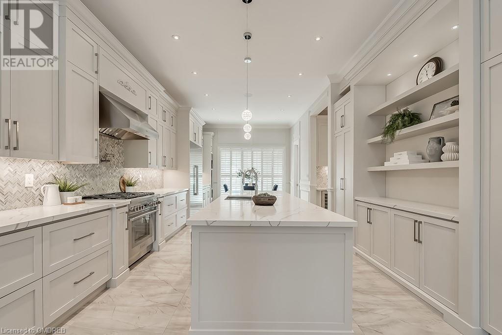 458 SANDMERE Place