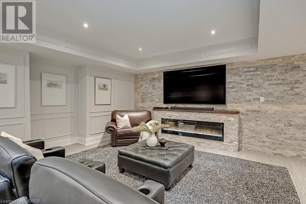 458 SANDMERE Place